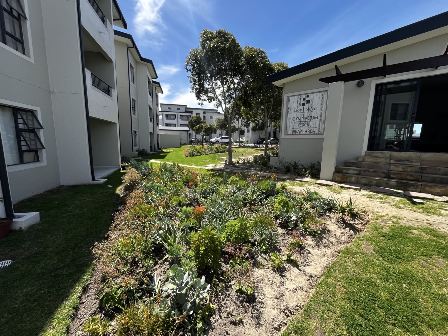 To Let 2 Bedroom Property for Rent in Burgundy Estate Western Cape